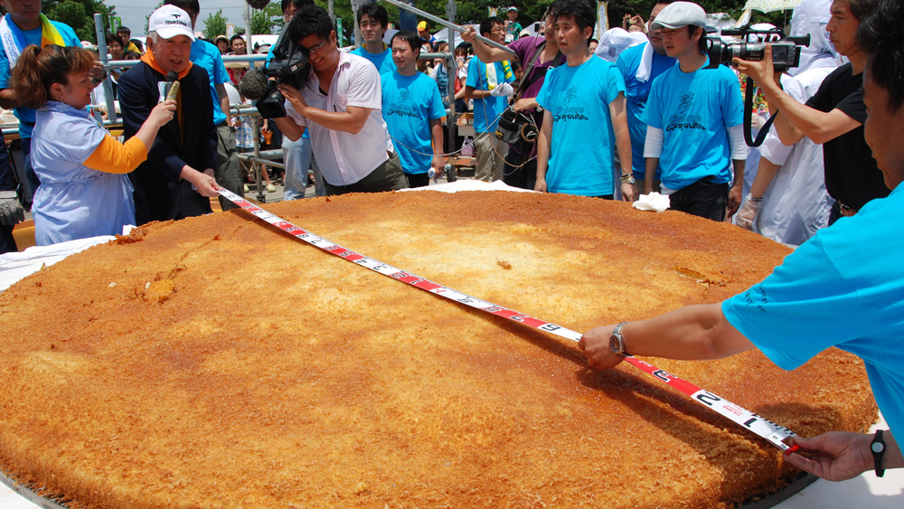 Making the biggest croquette in Japan